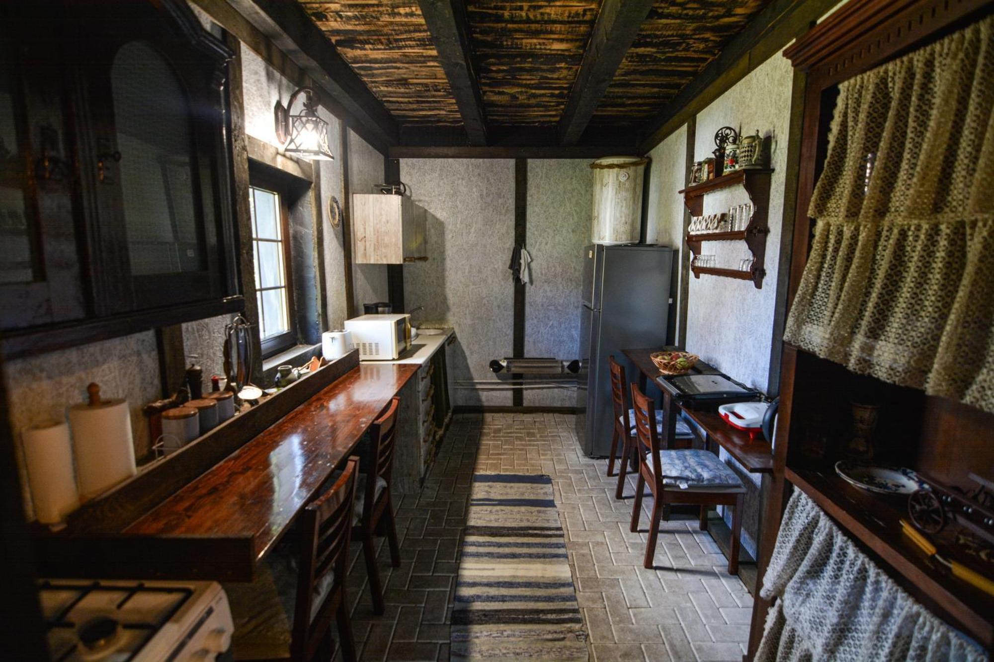 Camere De Inchiriat Pasi Liberi Tău Bistra Buitenkant foto